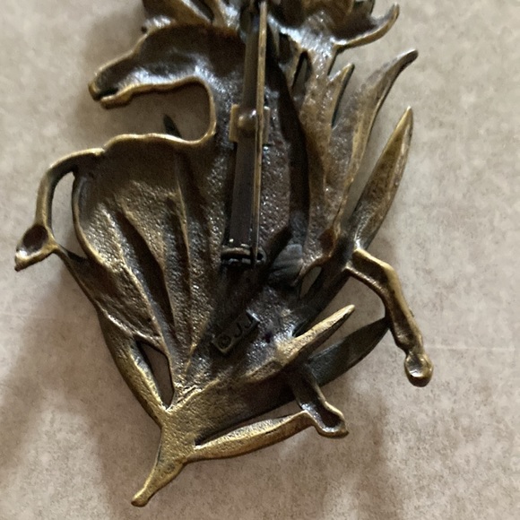 Brass Zebra pendant - Picture 7 of 7